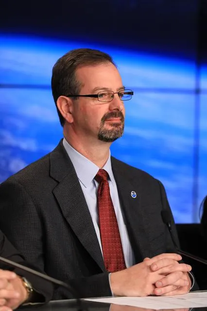 PICA-X: How SpaceX Built a Better Heat Shield for $10M Less