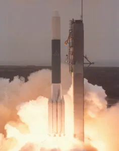 Delta 3920